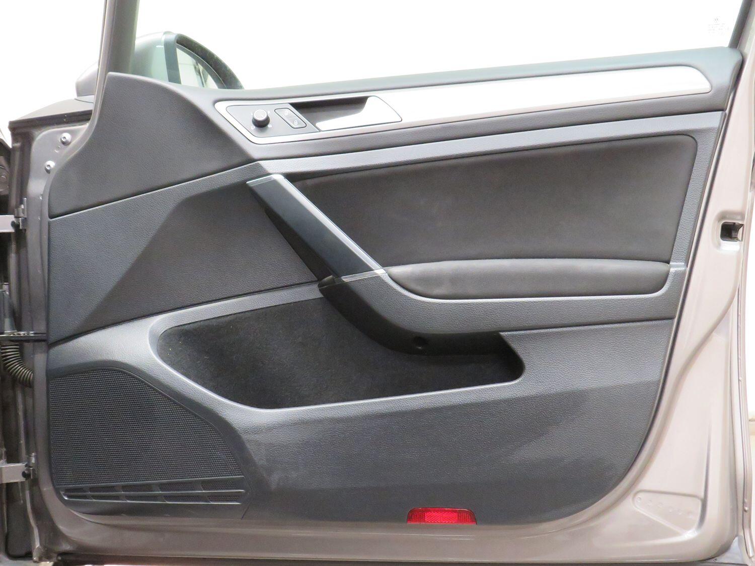 Vehicle 48