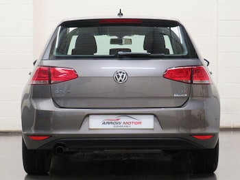 Used Volkswagen Golf 2016 for sale - 75466501: Photo