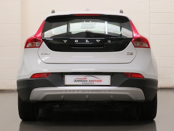 Used Volvo V40 Cross Country 2014 for sale - 75466510: Photo