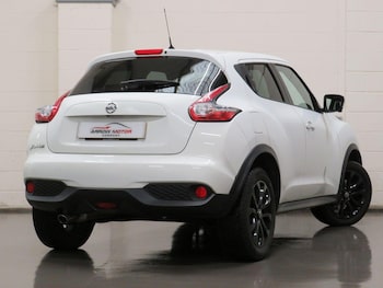 Used Nissan Juke 2017 for sale - 76120199: Photo 3
