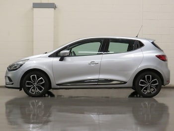 Used Renault Clio 2019 for sale - 75466549: Photo