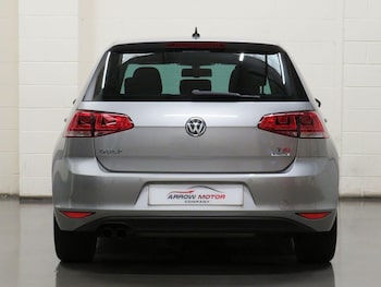 Used Volkswagen Golf 2016 for sale - 75466568: Photo
