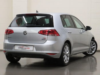 Used Volkswagen Golf 2014 for sale - 75466504: Photo