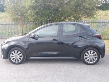Used Toyota Yaris 2022 for sale - 79427981: Photo