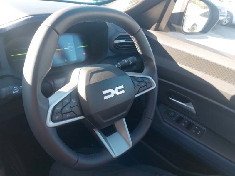 Used Dacia Duster 2025 for sale - 76183682: Photo 16