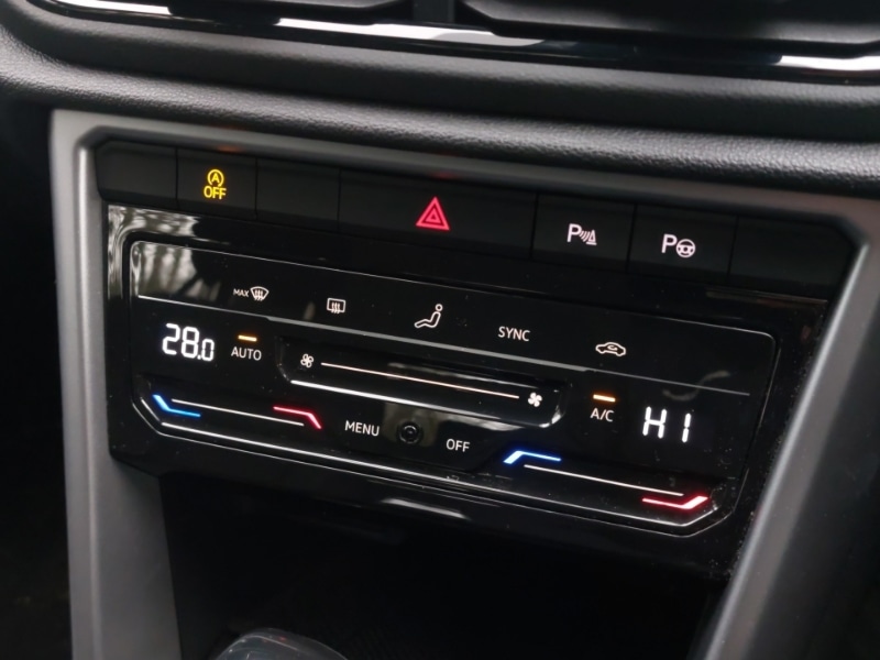 Used Volkswagen T-Roc 2023 for sale - 77657011: Photo 14