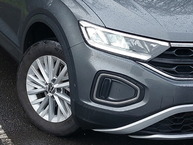 Used Volkswagen T-Roc 2023 for sale - 77657011: Photo 9