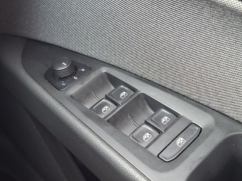 Used SEAT Leon 2019 for sale - 78202997: Photo 12