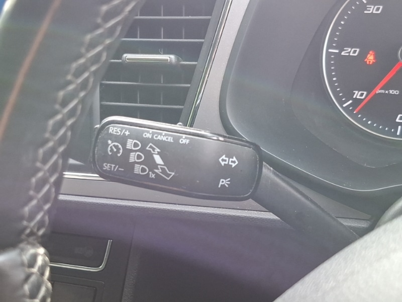 Used SEAT Leon 2019 for sale - 78202997: Photo 17