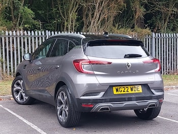 Used Renault Captur 2022 for sale - 75663908: Photo