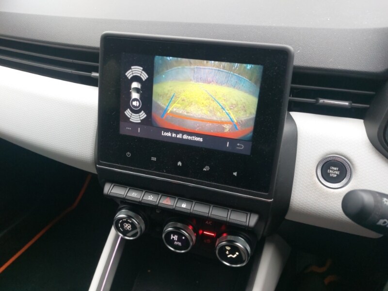 Used Renault Clio 2022 for sale - 77433295: Photo 15