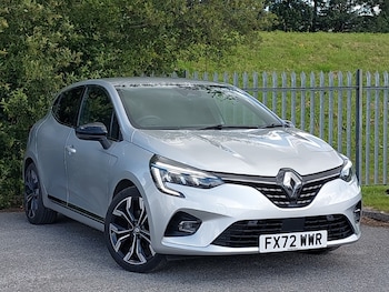 Used Renault Clio 2022 for sale - 76465121: Photo