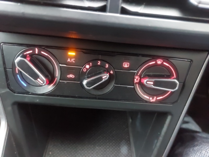 Used Volkswagen Polo 2021 for sale - 77921922: Photo 14