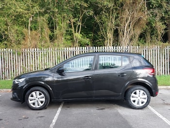 Used Dacia Sandero 2022 for sale - 76116594: Photo