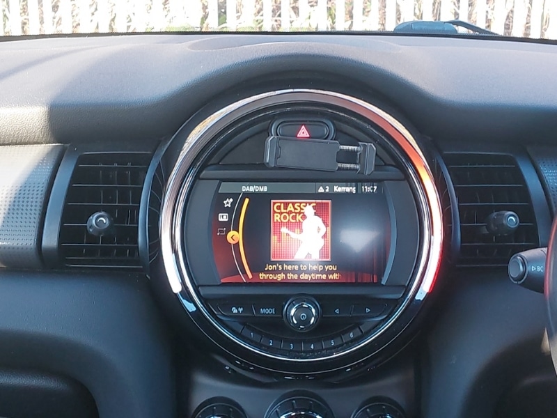 Used MINI Convertible 2019 for sale - 77105261: Photo 11