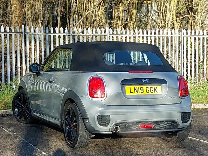 Used MINI Convertible 2019 for sale - 77105261: Photo 3