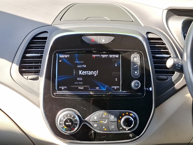 Used Renault Captur 2018 for sale - 78169552: Photo 11