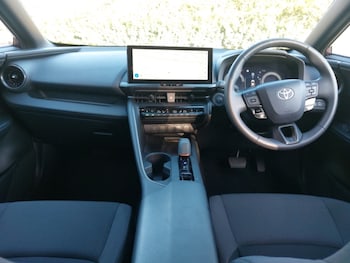 Used Toyota C-HR 2023 for sale - 76518844: Photo