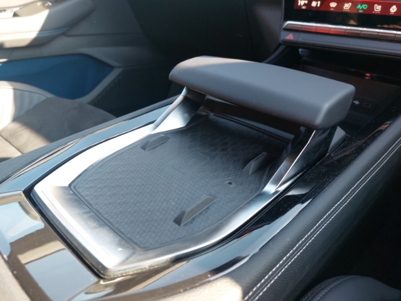 Used Renault Other 2024 for sale - 77034883: Photo 12