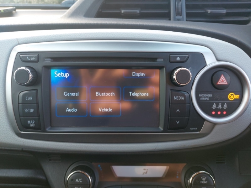 Used Toyota Yaris 2013 for sale - 77837583: Photo 11