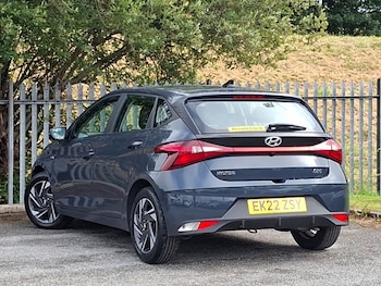 Used Hyundai i20 2022 for sale - 79406636: Photo