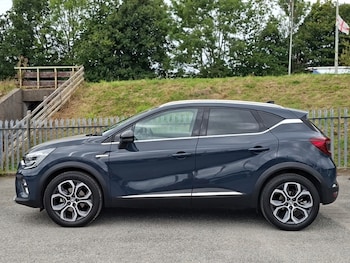 Used Renault Captur 2023 for sale - 79466411: Photo