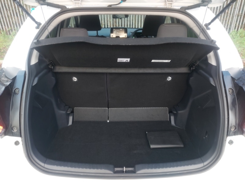 Used Toyota Yaris 2022 for sale - 76958935: Photo 8