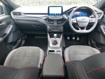 Used Ford Kuga 2023 for sale - 78467123: Photo