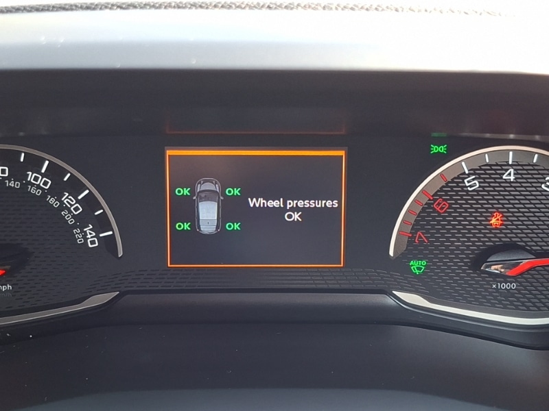 Used Peugeot 208 2023 for sale - 77975015: Photo 19