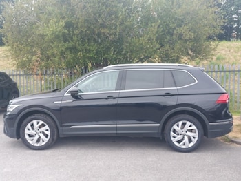 Used Volkswagen Tiguan Allspace 2023 for sale - 79310855: Photo