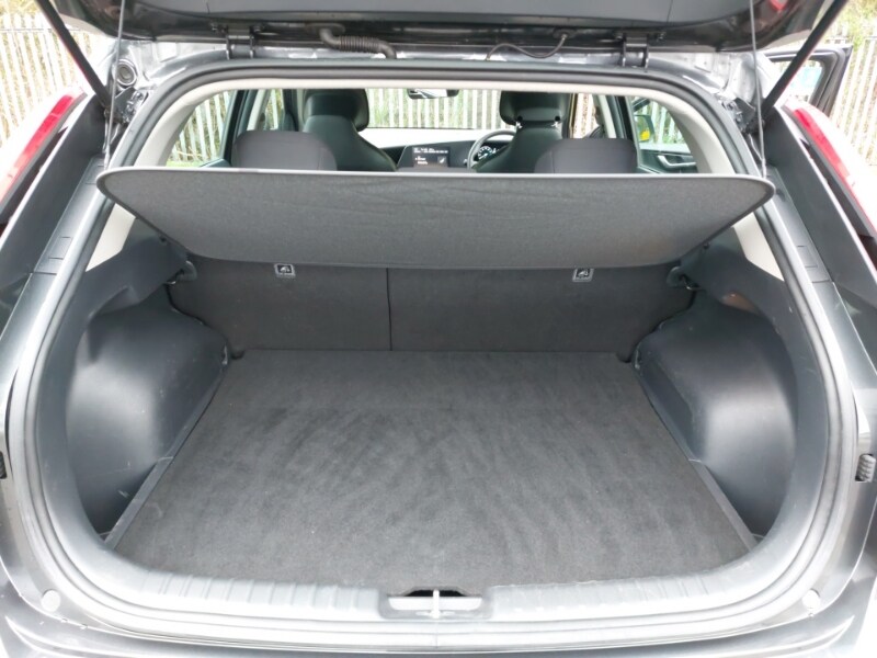 Used Kia Niro 2023 for sale - 77509037: Photo 8