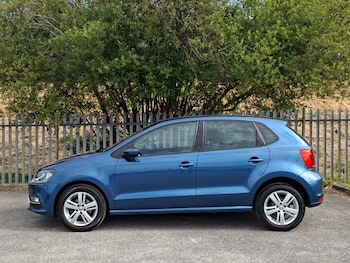 Used Volkswagen Polo 2017 for sale - 79343074: Photo