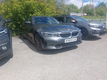 Used BMW 3 Series 2019 for sale - 78642448: Photo