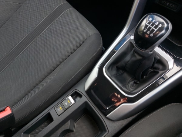 Used Volkswagen T-Roc 2022 for sale - 76348224: Photo 14