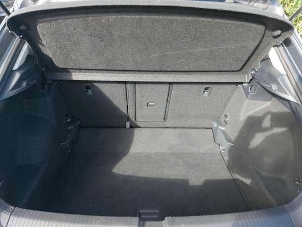 Used Volkswagen T-Roc 2022 for sale - 76348224: Photo 8