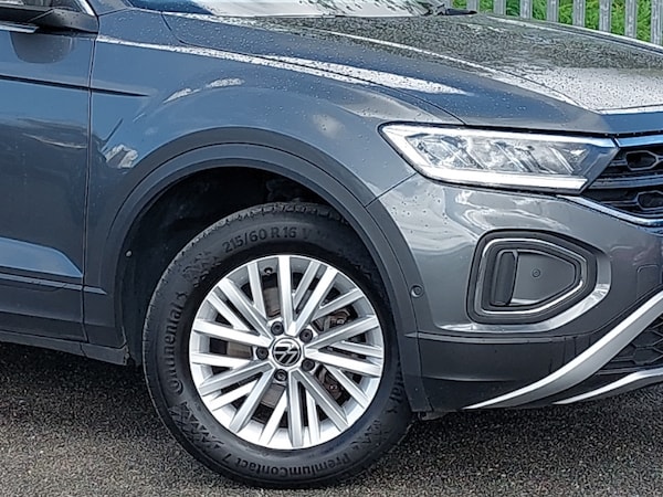 Used Volkswagen T-Roc 2022 for sale - 76348224: Photo 9