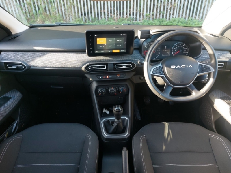 Used Dacia Sandero 2023 for sale - 76187737: Photo 2