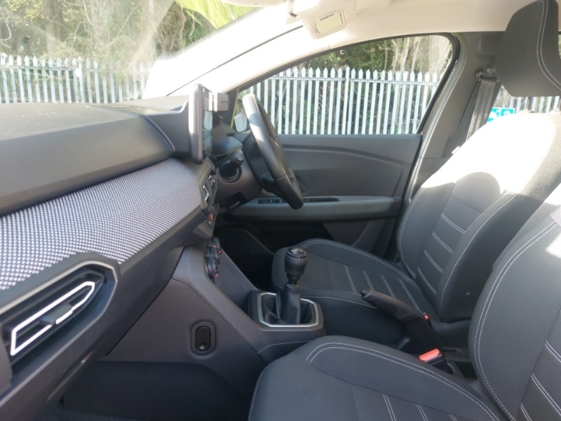 Used Dacia Sandero 2023 for sale - 76187737: Photo 5