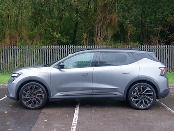 Used Renault Scenic E-Tech 2025 for sale - 76169731: Photo