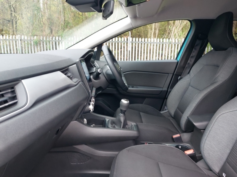 Used Renault Captur 2020 for sale - 76478392: Photo 5