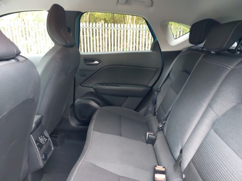 Used Renault Captur 2020 for sale - 76478392: Photo 6