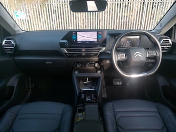 Used Citroen C4 2022 for sale - 76116210: Photo 2