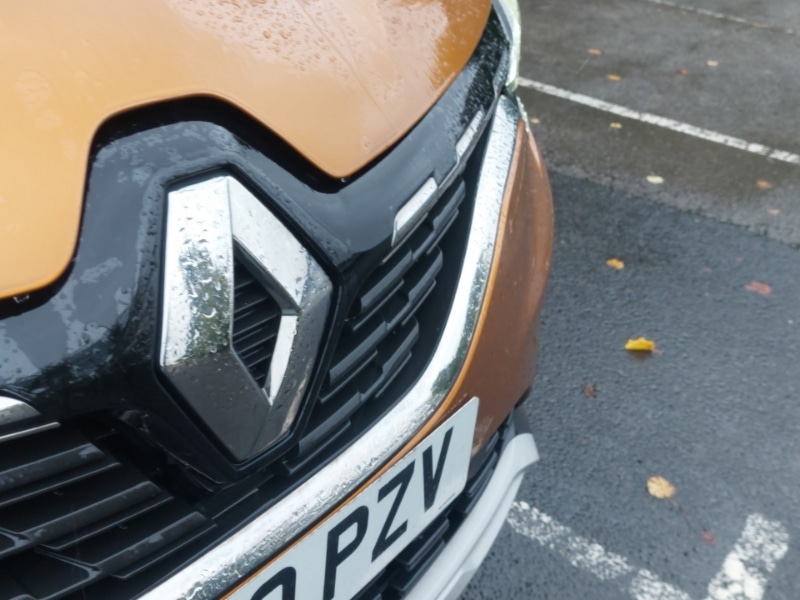 Used Renault Captur 2020 for sale - 76165849: Photo 12