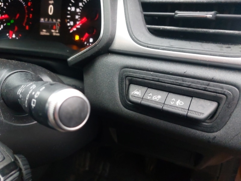 Used Renault Captur 2020 for sale - 76165849: Photo 13