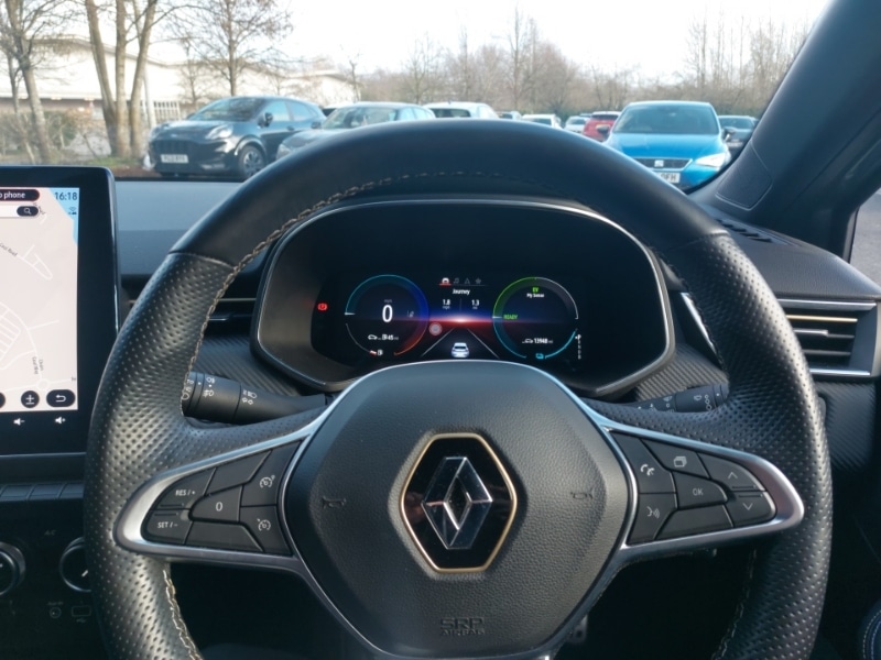 Used Renault Clio 2023 for sale - 77837571: Photo 18