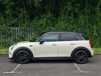 Used MINI Hatch 2018 for sale - 78808376: Photo