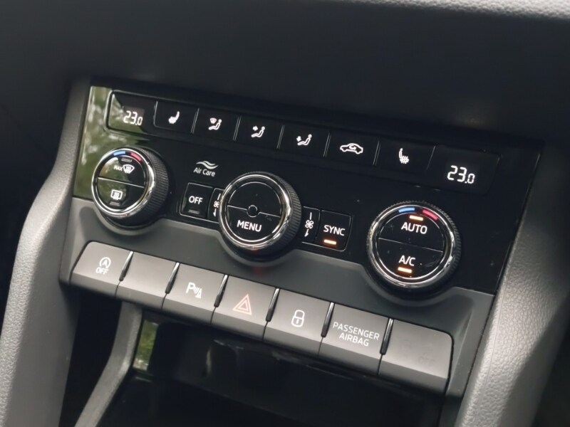 Used Skoda Karoq 2022 for sale - 76465115: Photo 14