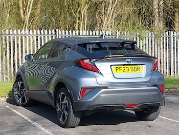 Used Toyota C-HR 2023 for sale - 77933275: Photo