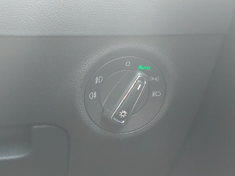 Used Skoda Karoq 2024 for sale - 77818376: Photo 15