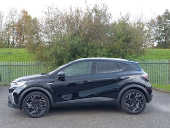 Used Renault Captur 2025 for sale - 76325393: Photo